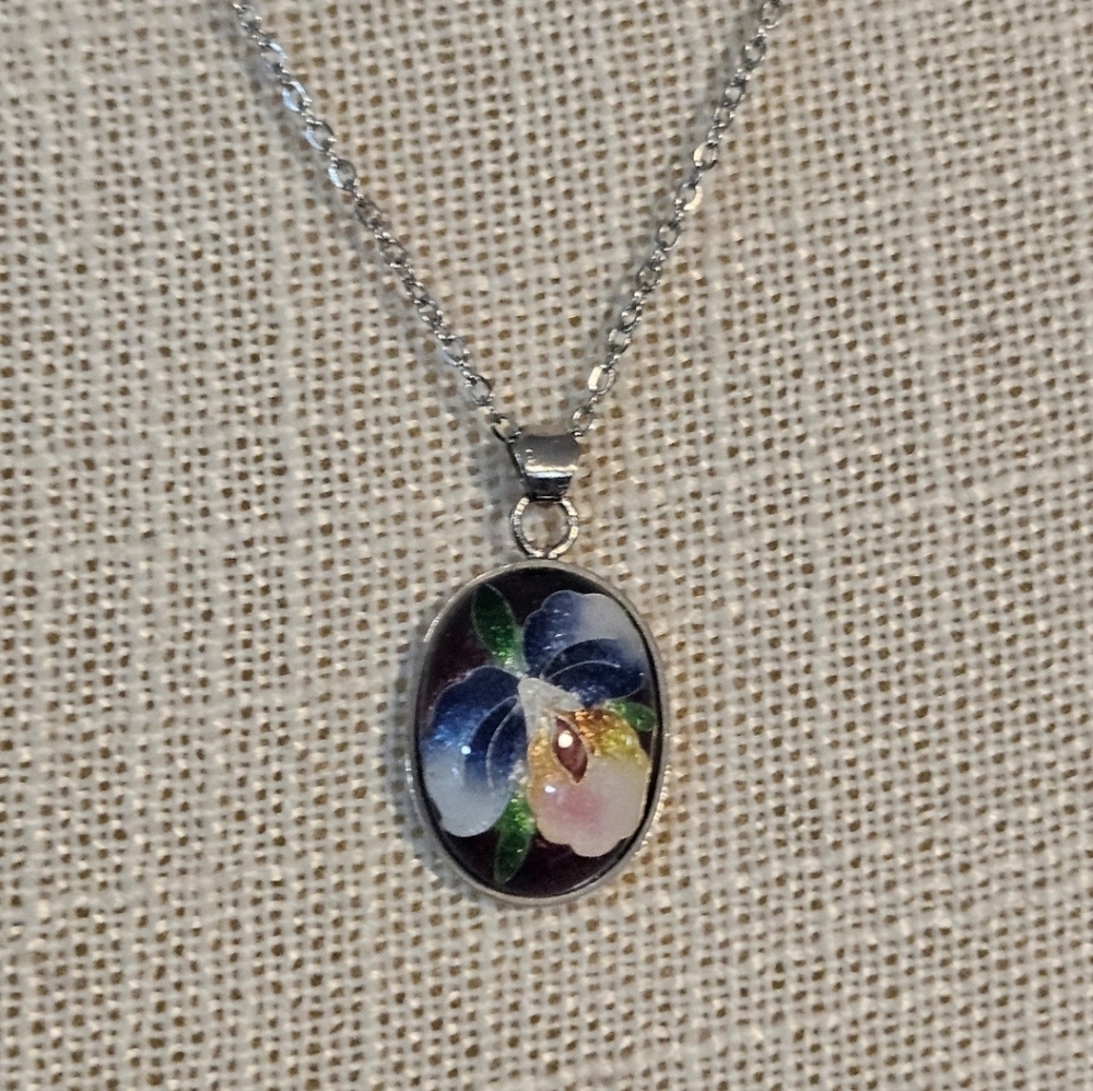 Vintage Cloisonne Silver and Floral Pendant Necklace
